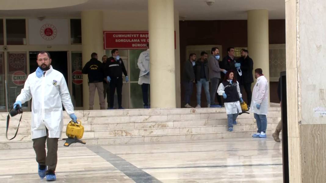 Şanlıurfa Adliyesi’nde korkutan patlama! 5